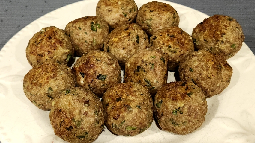 2 3/4 to 3 ounce homemade meatballs